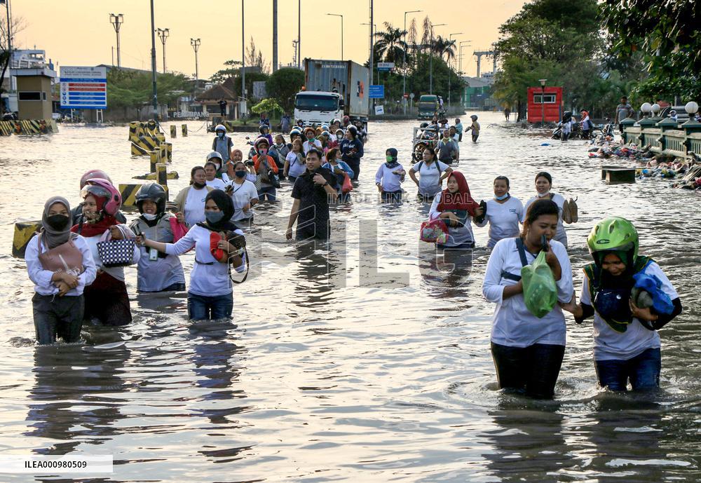 INDONESIA-SEMARANG-FLOOD