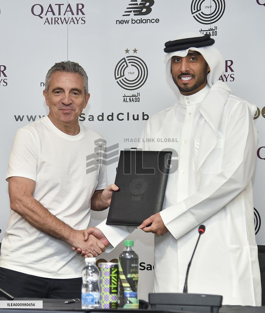 (SP)QATAR-DOHA-FOOBALL-JUAN MANUEL LILLO-CONTRACT