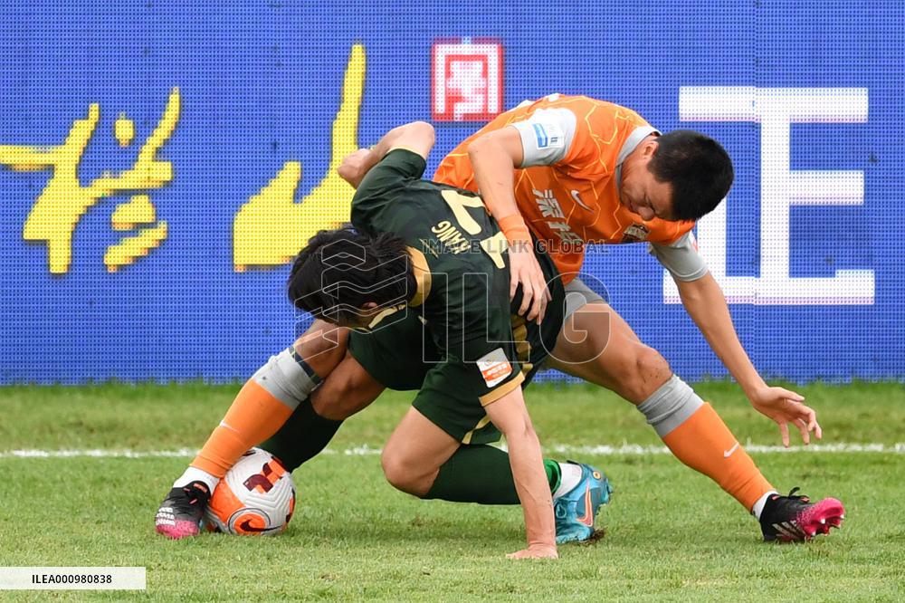 (SP)CHINA-MEIZHOU-FOOTBALL-CSL-BEIJING VS SHENZHEN(CN)