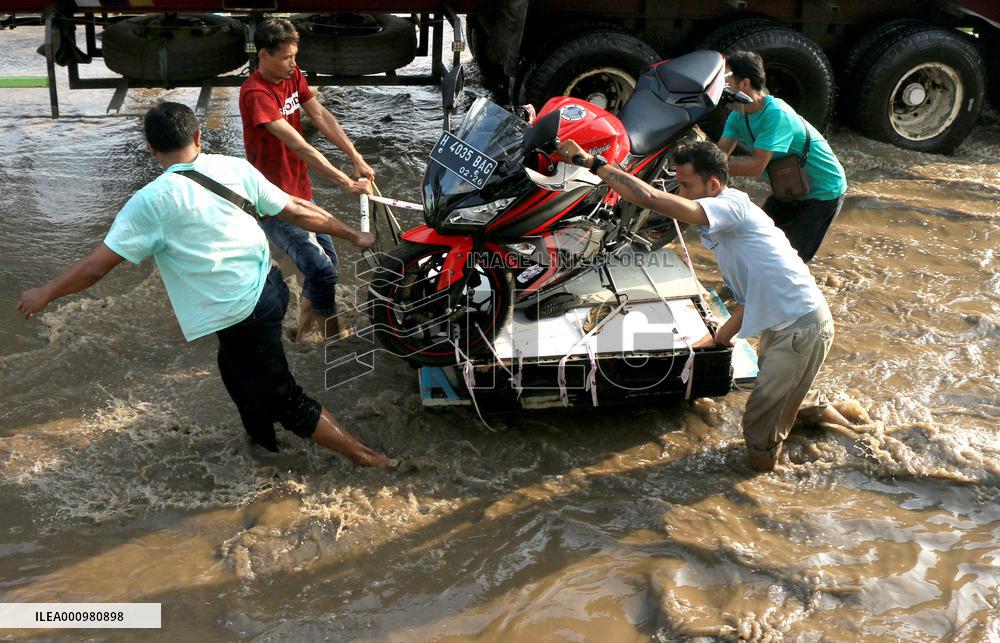 INDONESIA-SEMARANG-COASTAL FLOOD