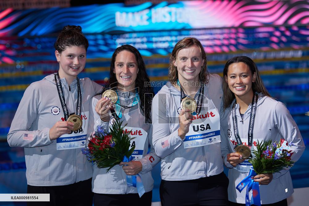 (SP)HUNGARY-BUDAPEST-FINA WORLD CHAMPIONSHIPS-SWIMMING-WOMEN'S 4X200M FREESTYLE RELAY