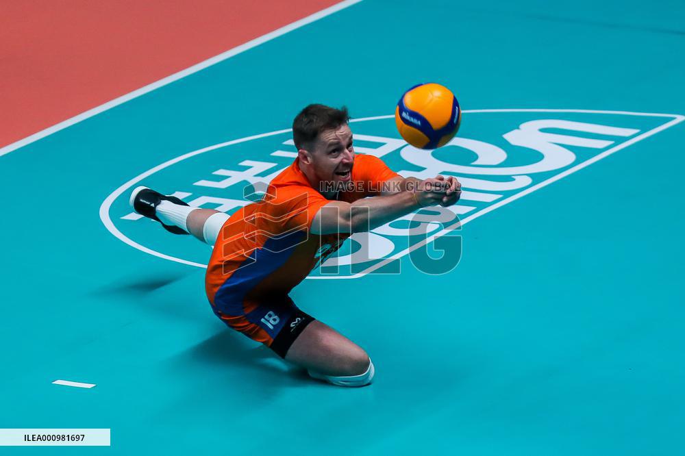 (SP)PHILIPPINES-QUEZON CITY-FIVB VOLLEYBALL NATIONS LEAGUE-FRANCE VS THE NETHERLANDS