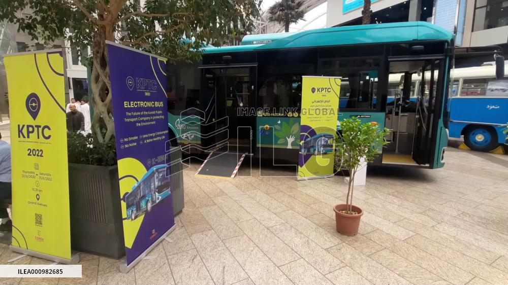 Kuwait launches new buses for public transport