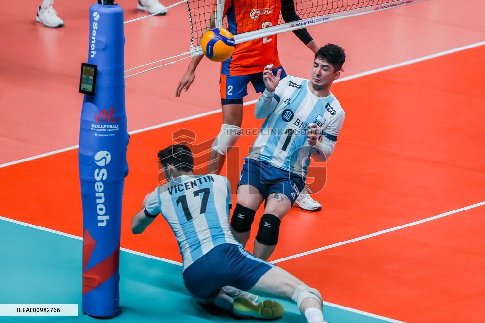 (SP)PHILIPPINES-QUEZON CITY-FIVB VOLLEYBALL NATIONS LEAGUE-THE NETHERLANDS VS ARGENTINA