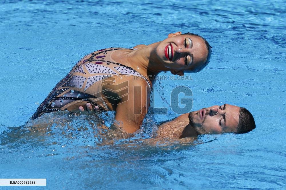 (SP)HUNGARY-BUDAPEST-FINA WORLD CHAMPIONSHIPS-ARTISTIC SWIMMING-MIXED DUET FREE-FINAL