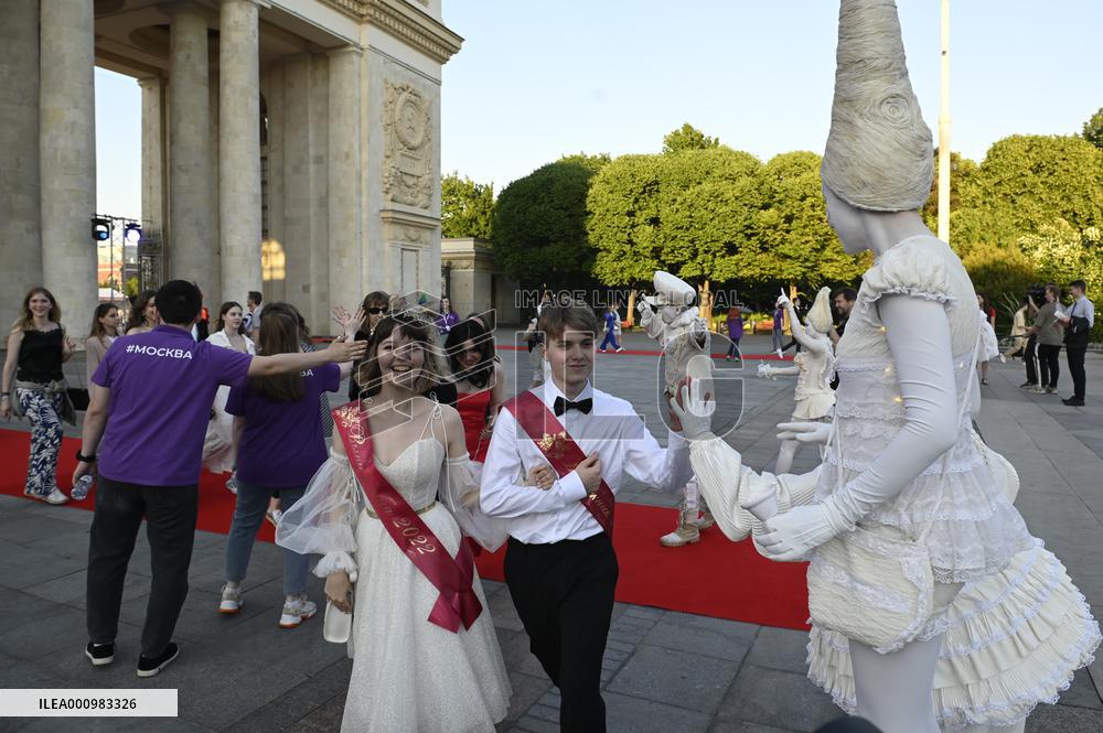 RUSSIA-MOSCOW-GRADUATE CELEBRATION