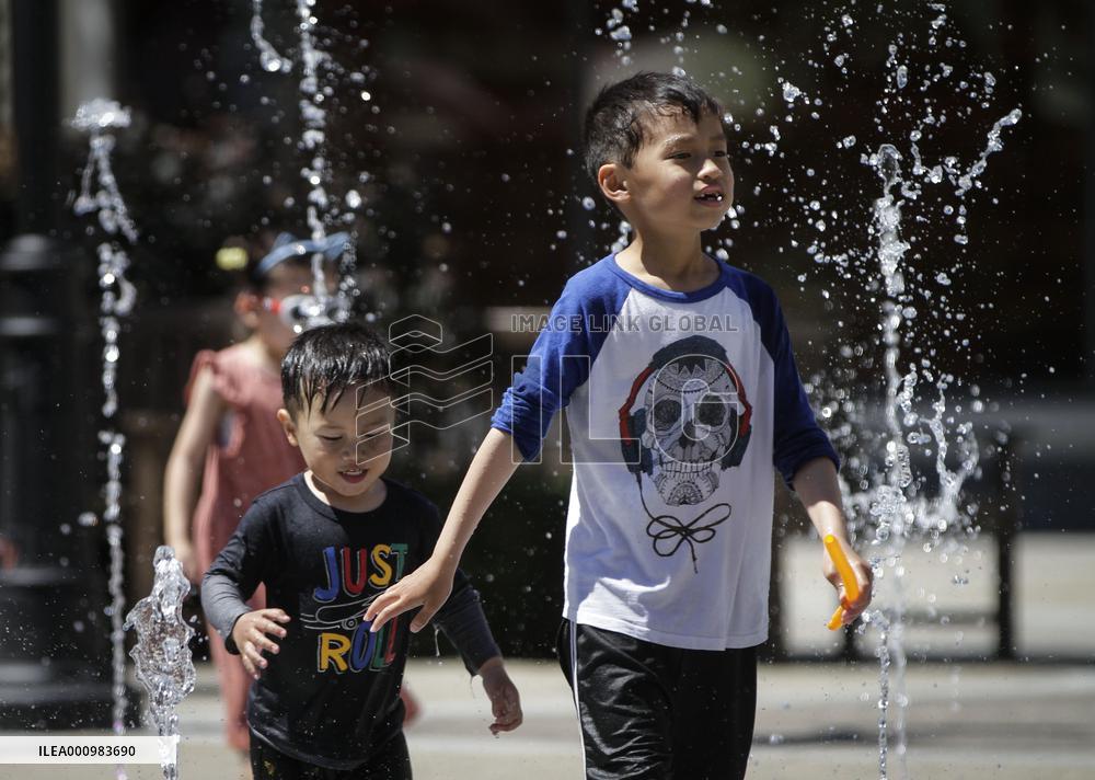 CANADA-VANCOUVER-HEAT WAVE