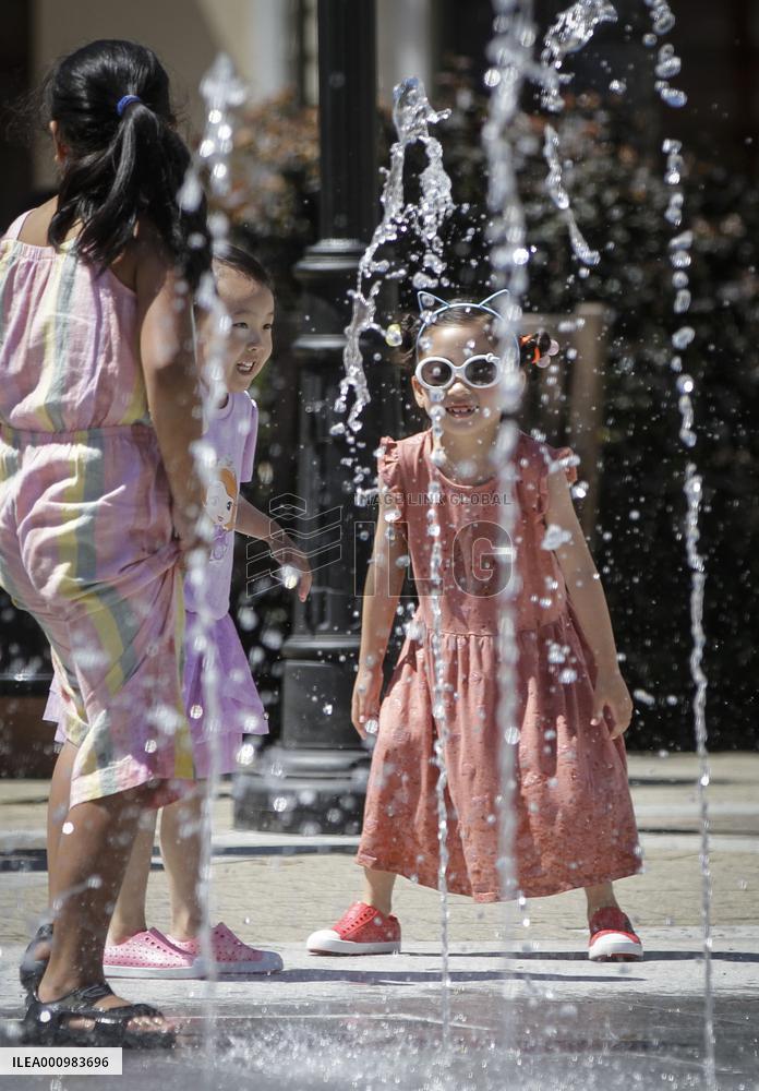 CANADA-VANCOUVER-HEAT WAVE