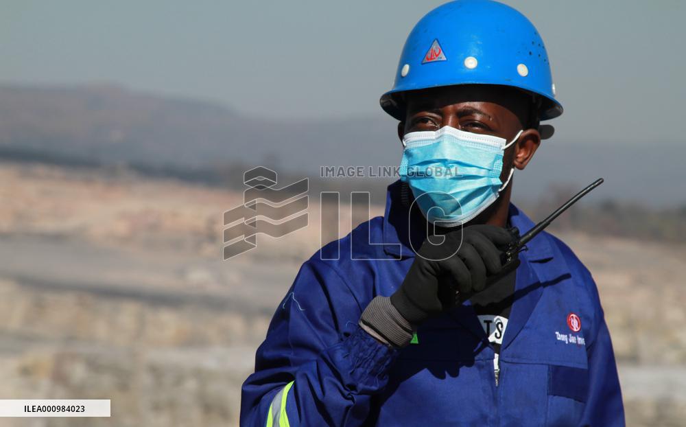 ZIMBABWE-HWANGE-CHINESE LANGUAGE INTERPRETERS