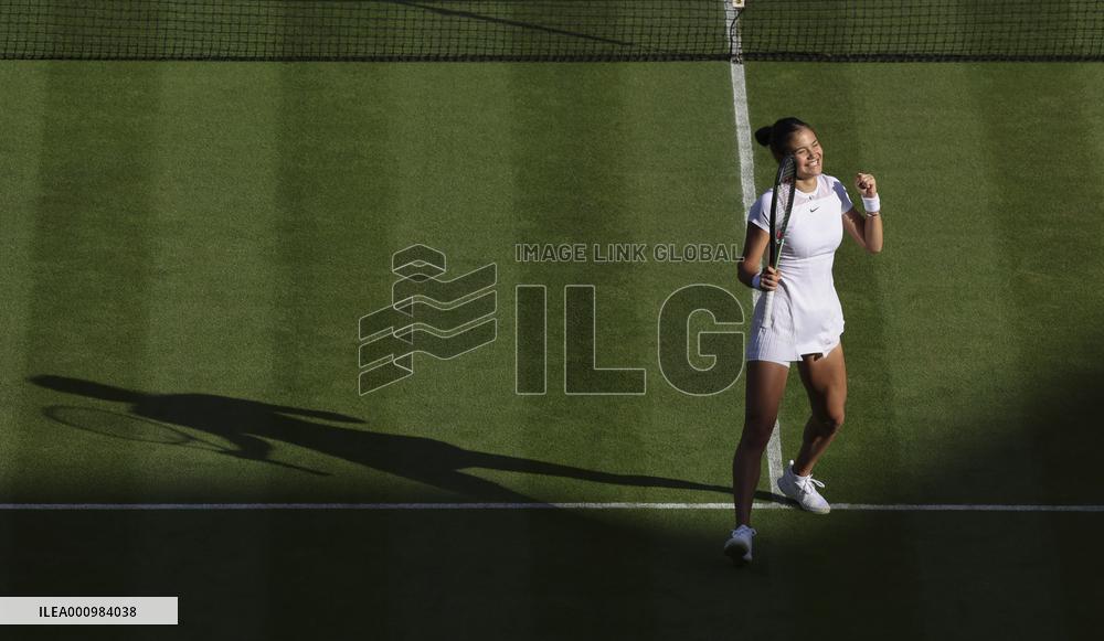 (SP)BRITAIN-LONDON-TENNIS-WIMBLEDON-DAY 1