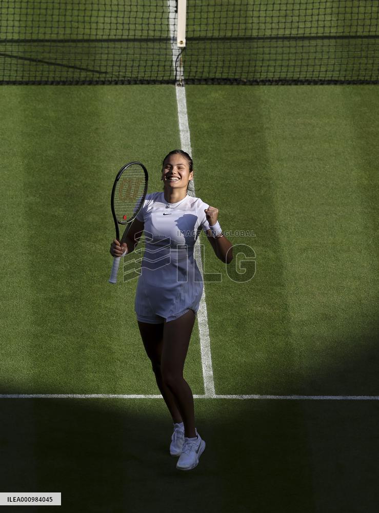 (SP)BRITAIN-LONDON-TENNIS-WIMBLEDON-DAY 1