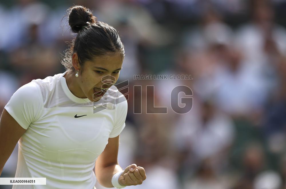 (SP)BRITAIN-LONDON-TENNIS-WIMBLEDON-DAY 1