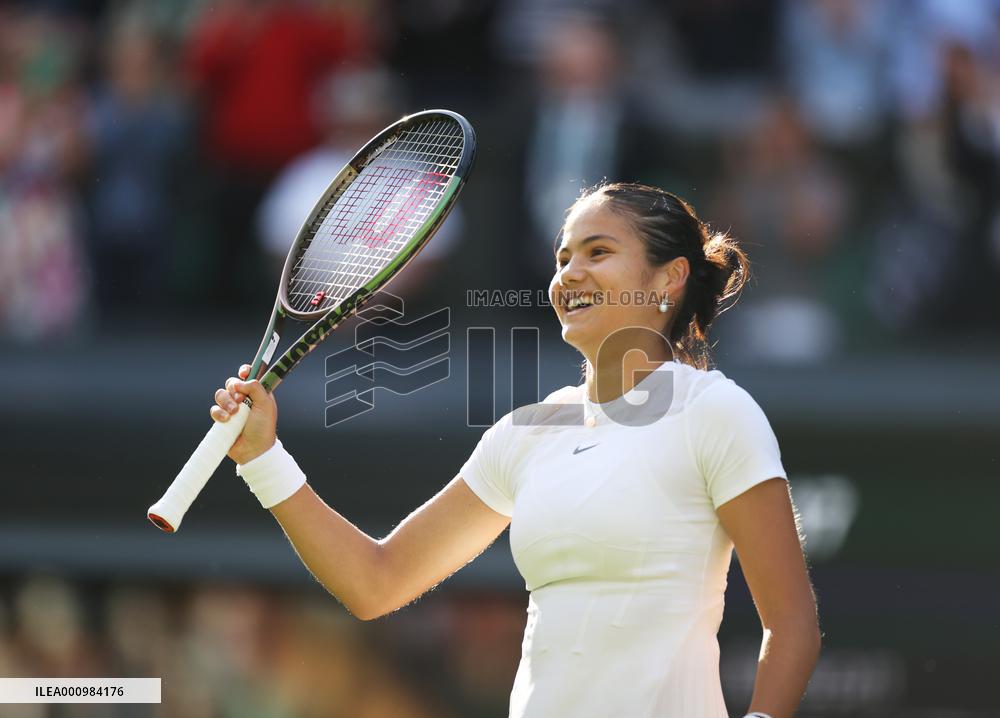 (SP)BRITAIN-LONDON-TENNIS-WIMBLEDON-DAY 1