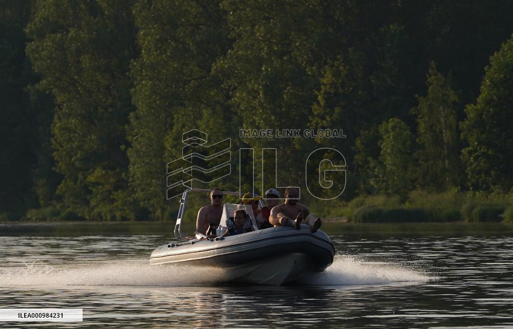 LATVIA-RIGA-HEAT WAVE