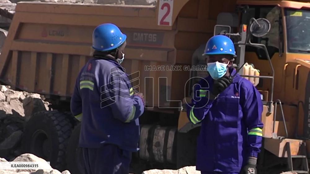 Chinese language interpreters facilitate Zimbabwe-China mutual understanding