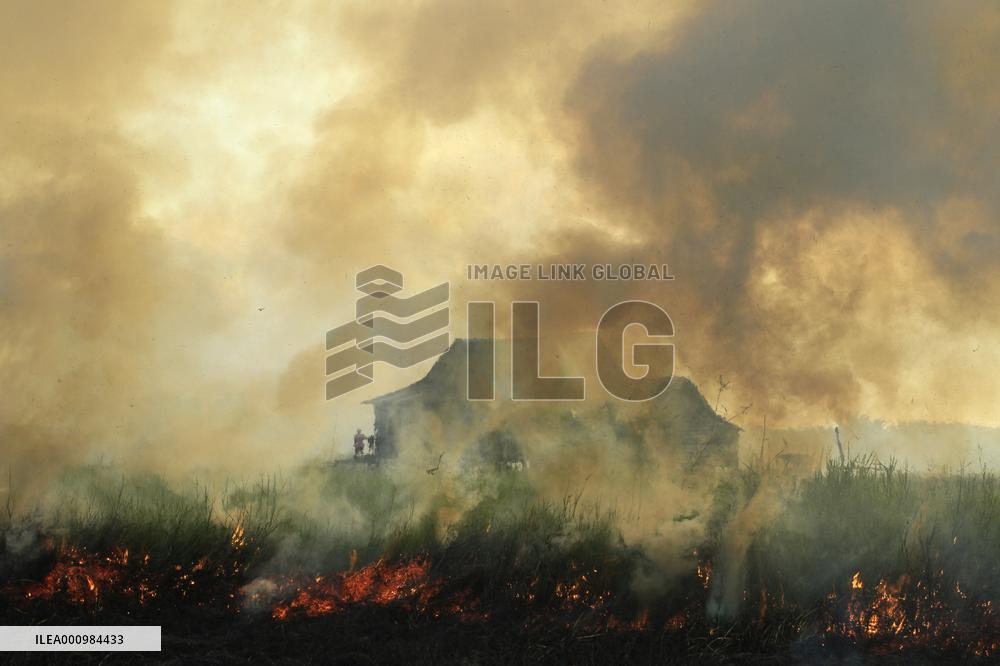 INDONESIA-SOUTH SUMATRA-PEATLAND-FIRE