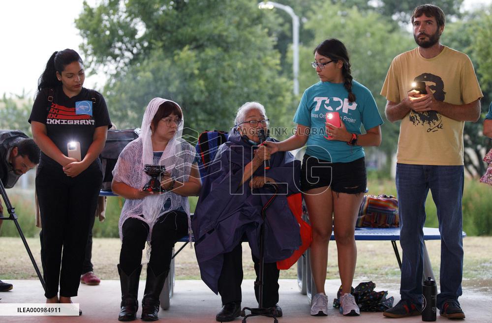 U.S.-TEXAS-SAN ANTONIO-MIGRANTS-VICTIM-MOURNING