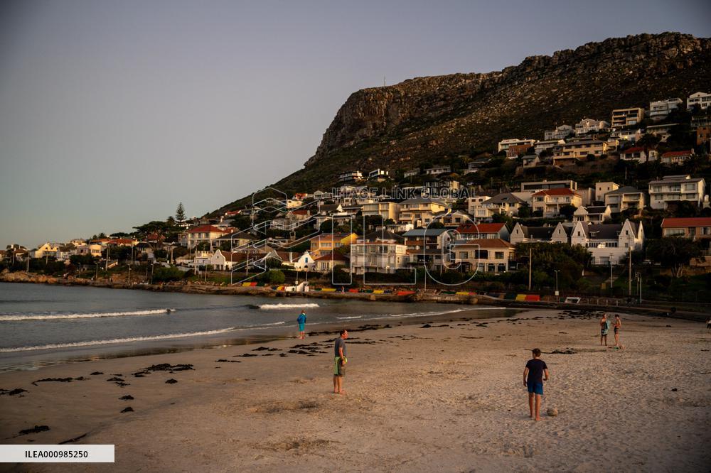 SOUTH AFRICA-CAPE TOWN-POWER CUT