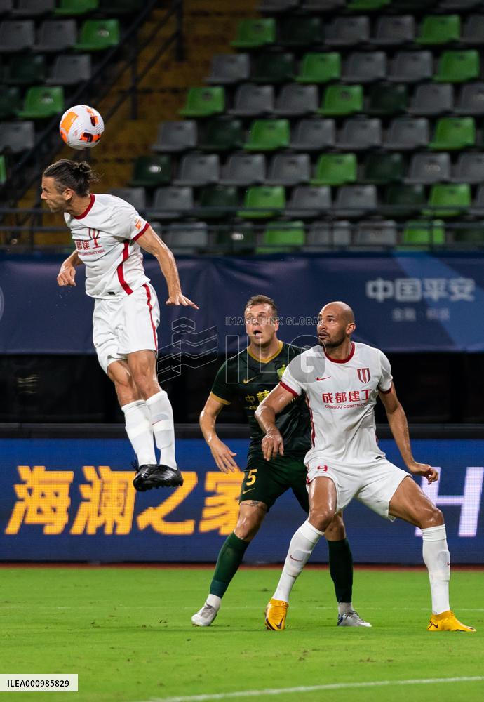 (SP)CHINA-MEIZHOU-FOOTBALL-CSL-BEIJING VS CHENGDU (CN)
