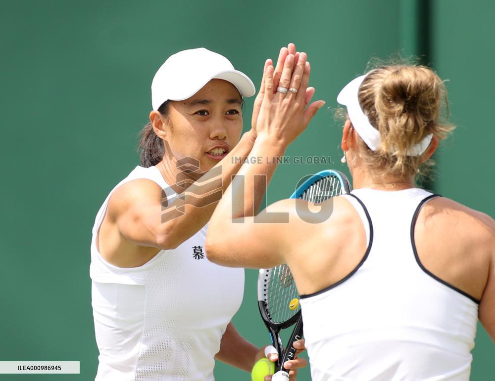 (SP)BRITAIN-LONDON-TENNIS-WIMBLEDON-WOMEN'S DOUBLES