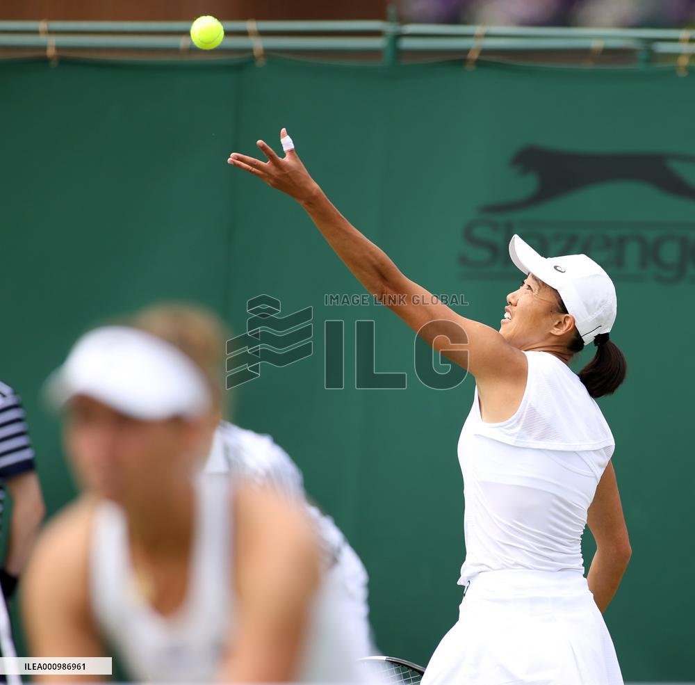 (SP)BRITAIN-LONDON-TENNIS-WIMBLEDON-WOMEN'S DOUBLES