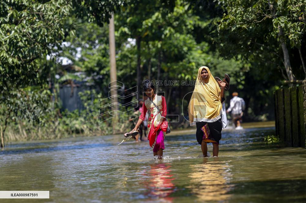 BANGLADESH-SUNAMGANJ-FLOODS-AFTERMATH