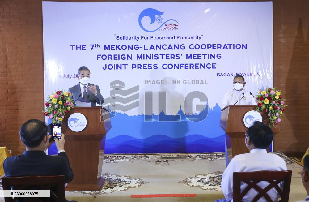 MYANMAR-BAGAN-FM-CHINA-WANG YI-PRESS CONFERENCE