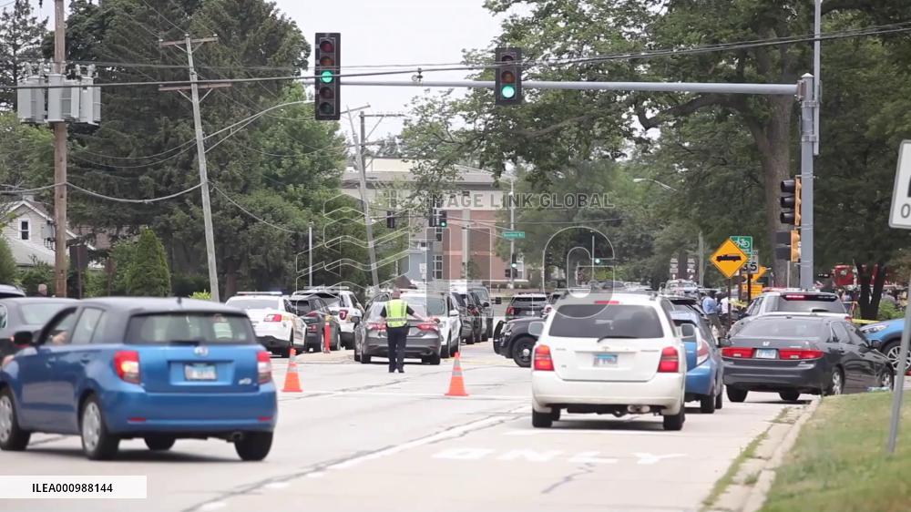 6 killed in shooting at Independence Day parade in U.S. Illinois