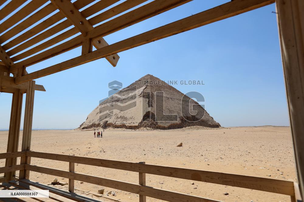 EGYPT-GIZA-BENT PYRAMID