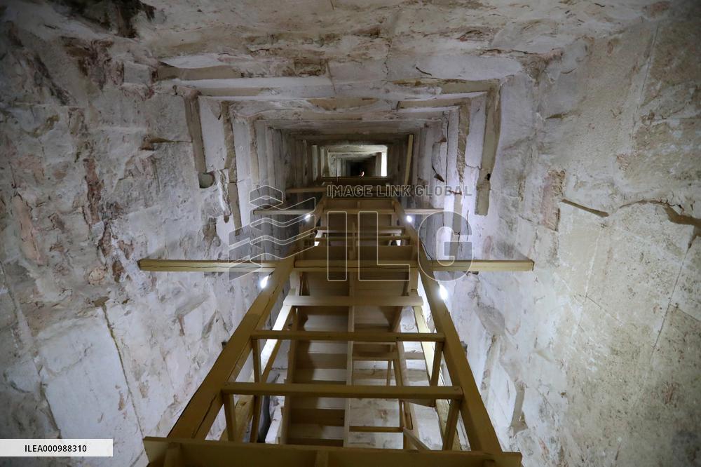 EGYPT-GIZA-BENT PYRAMID