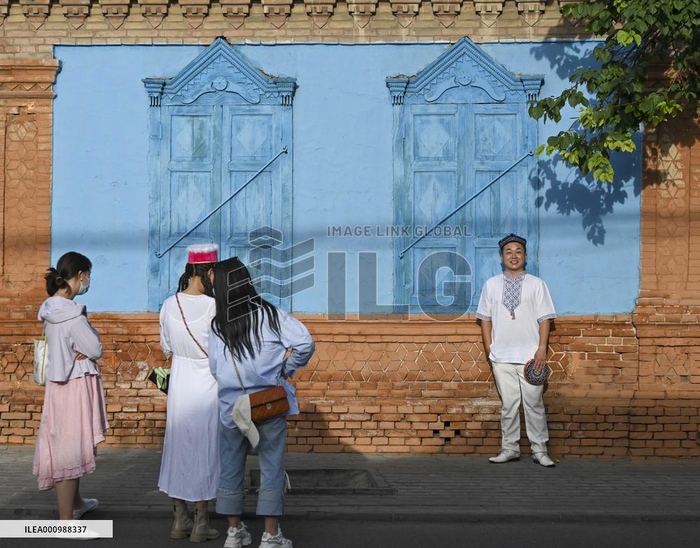 Xinhua Headlines: Tourism resurgence tells of a flourishing, stable, open Xinjiang