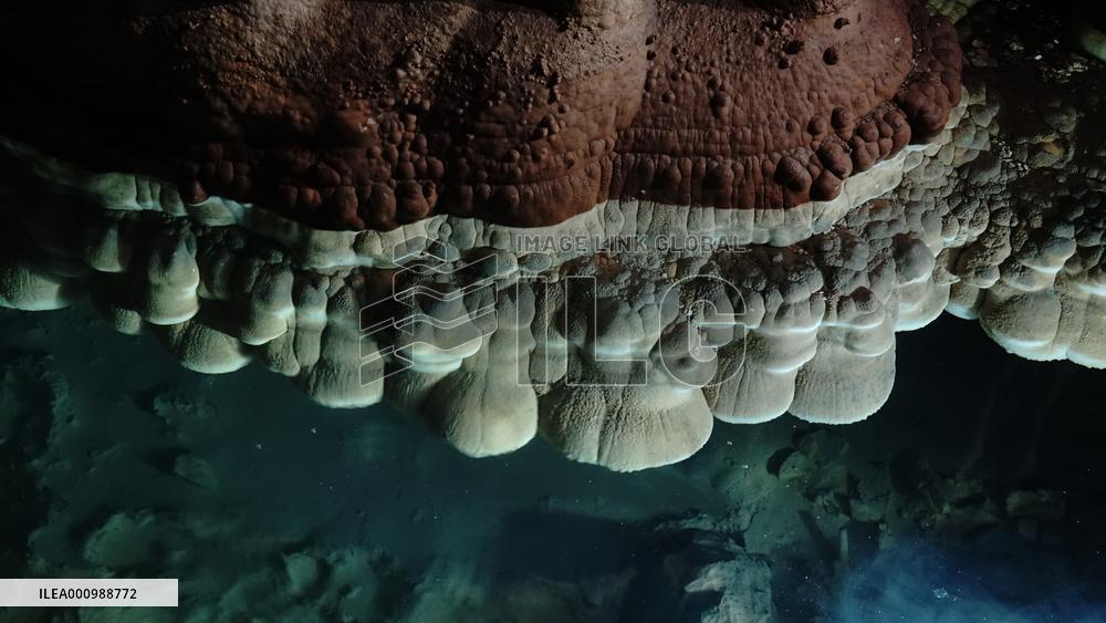 CHINA-GUANGXI-CAVE CLOUD (CN)
