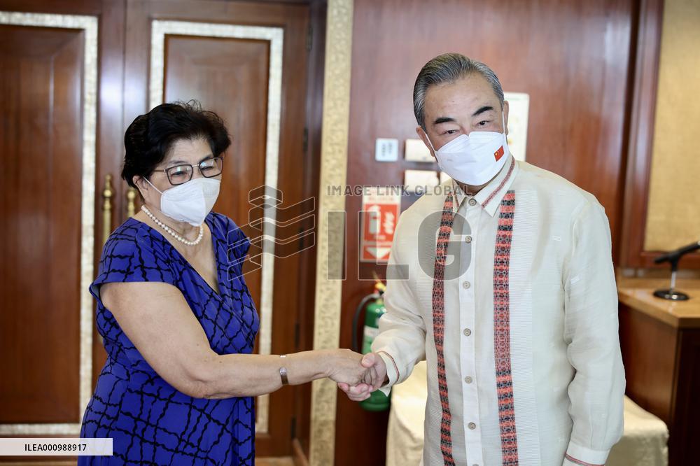 PHILIPPINES-MANILA-NATIONAL SECURITY ADVISER-CHINA-WANG YI-MEETING