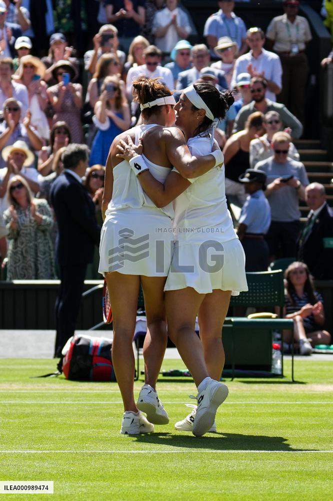 (SP)BRITAIN-LONDON-TENNIS-WIMBLEDON-WOMEN'S SINGLES-SEMIFINALS