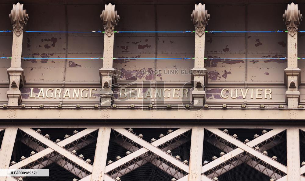 FRANCE-PARIS-EIFFEL TOWER-RUST
