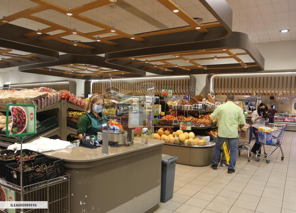 CYPRUS-NOCOSIA-MASK-MANDATORY