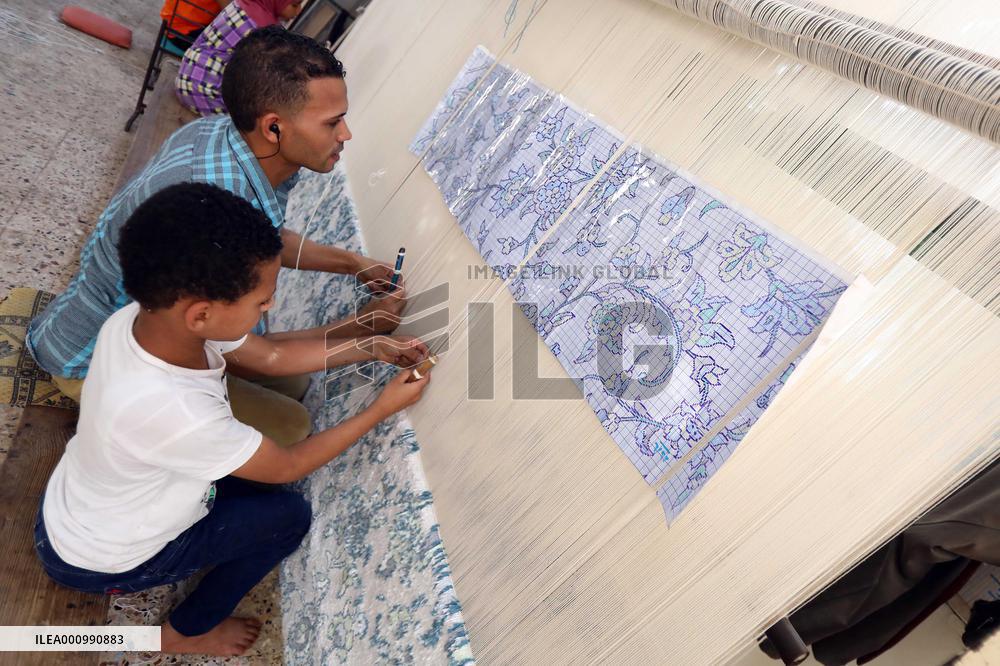 EGYPT-GIZA-HANDMADE CARPET SCHOOL