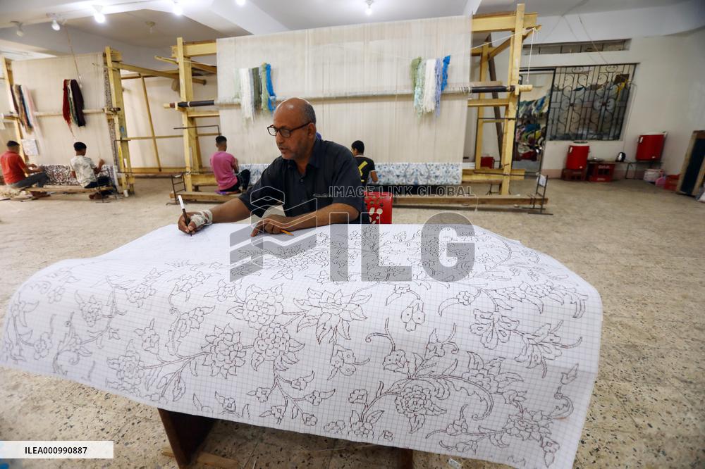 EGYPT-GIZA-HANDMADE CARPET SCHOOL