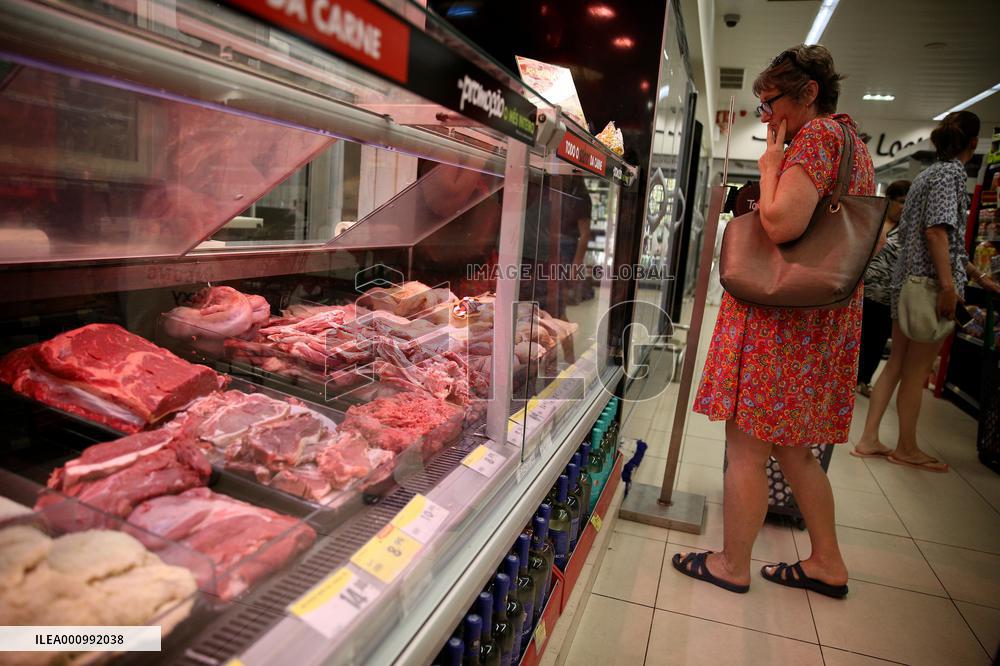 PORTUGAL-CASCAIS-INFLATION