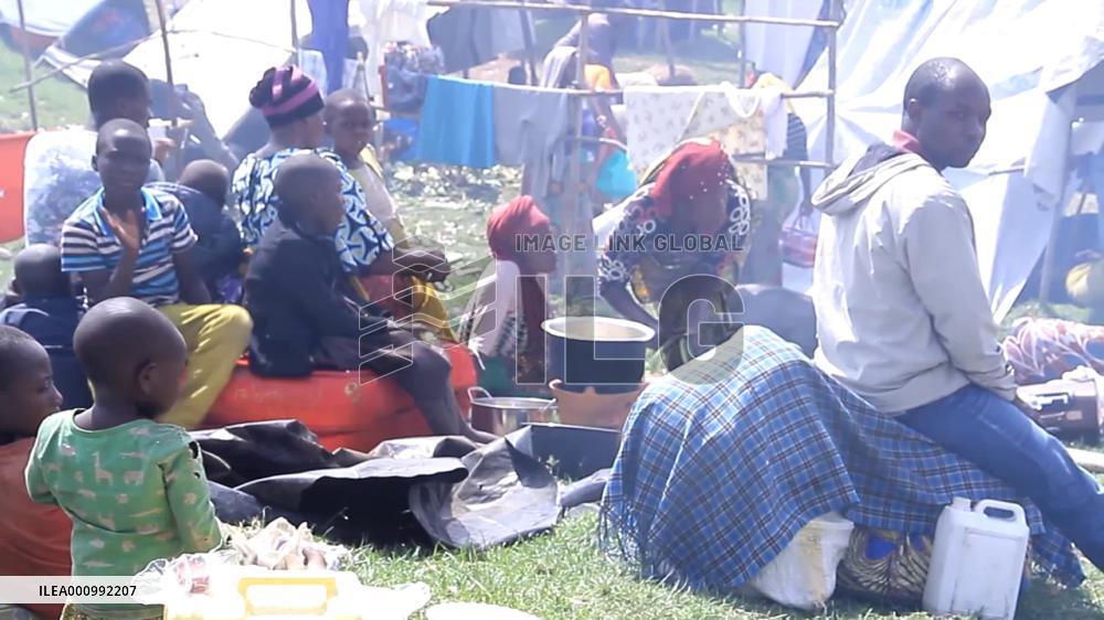 DR Congo civilians flee to Uganda over rebel offensives