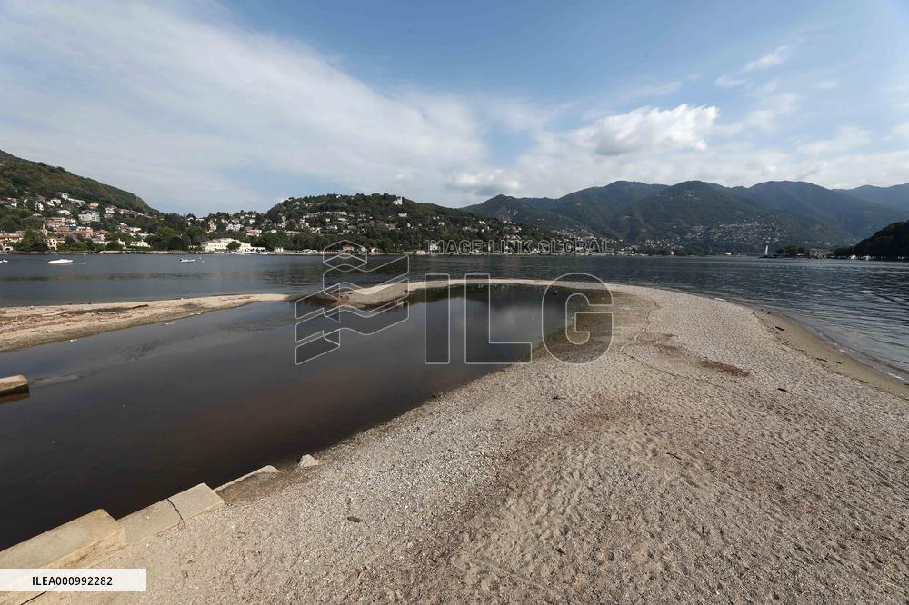 ITALY-LAKE COMO-LOW LEVEL
