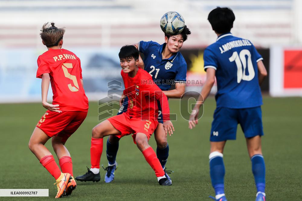 (SP)PHILIPPINES-MANILA-FOOTBALL-AFF WOMEN'S CHAMPIONSHIP-SEMIFINALS-THA VS MYA