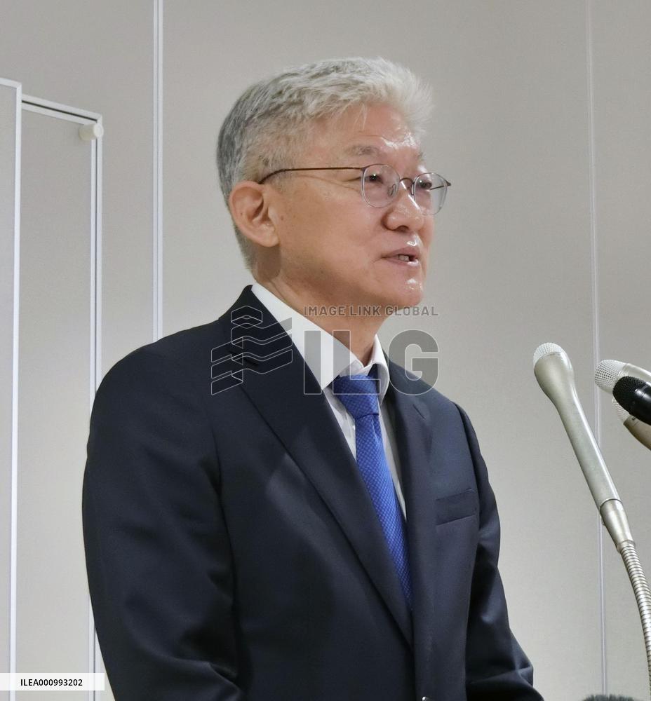 New S. Korea envoy arrives in Japan