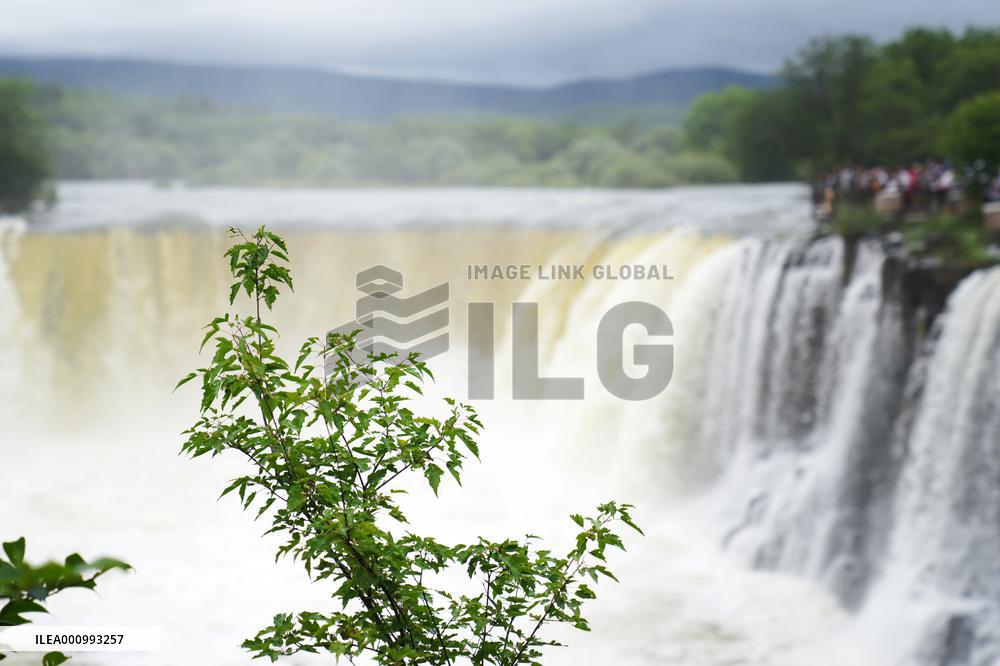 CHINA-HEILONGJIANG-JINGPOHU LAKE-WATERFALL (CN)