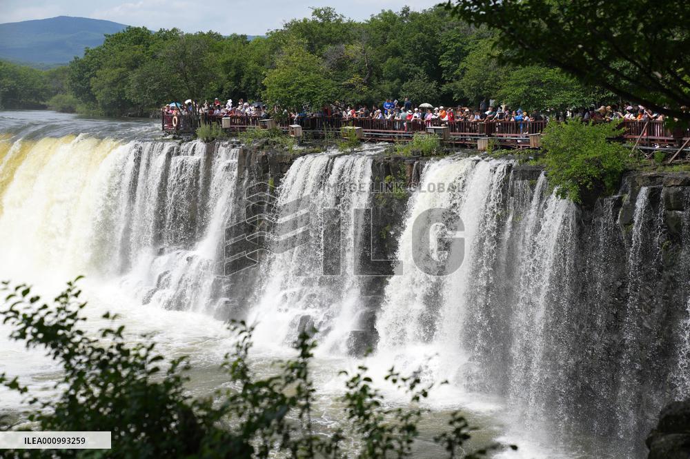 CHINA-HEILONGJIANG-JINGPOHU LAKE-WATERFALL (CN)