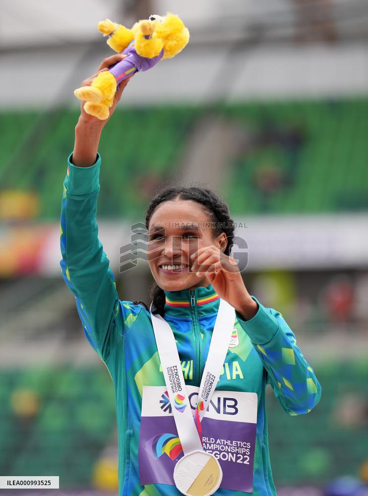 (SP)U.S.-EUGENE-ATHLETICS-WORLD CHAMPIONSHIPS-WOMEN'S 10000M FINAL