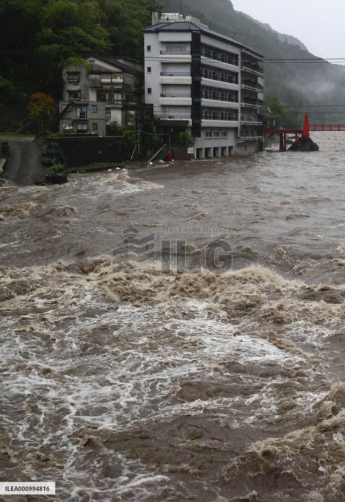 Heavy rainfall in southwestern Japan
