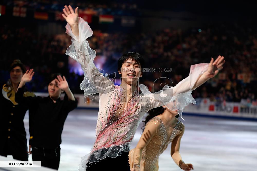 (SP)FILES-FIGURE SKATER-HANYU YUZURU