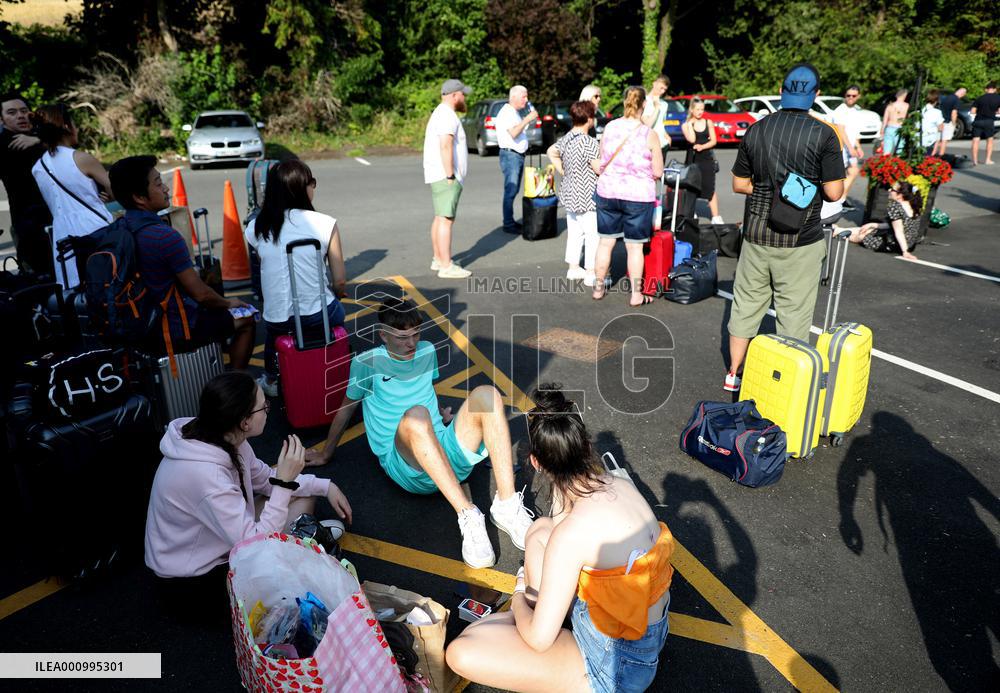 BRITAIN-HEATWAVE-TRANSPORTATION