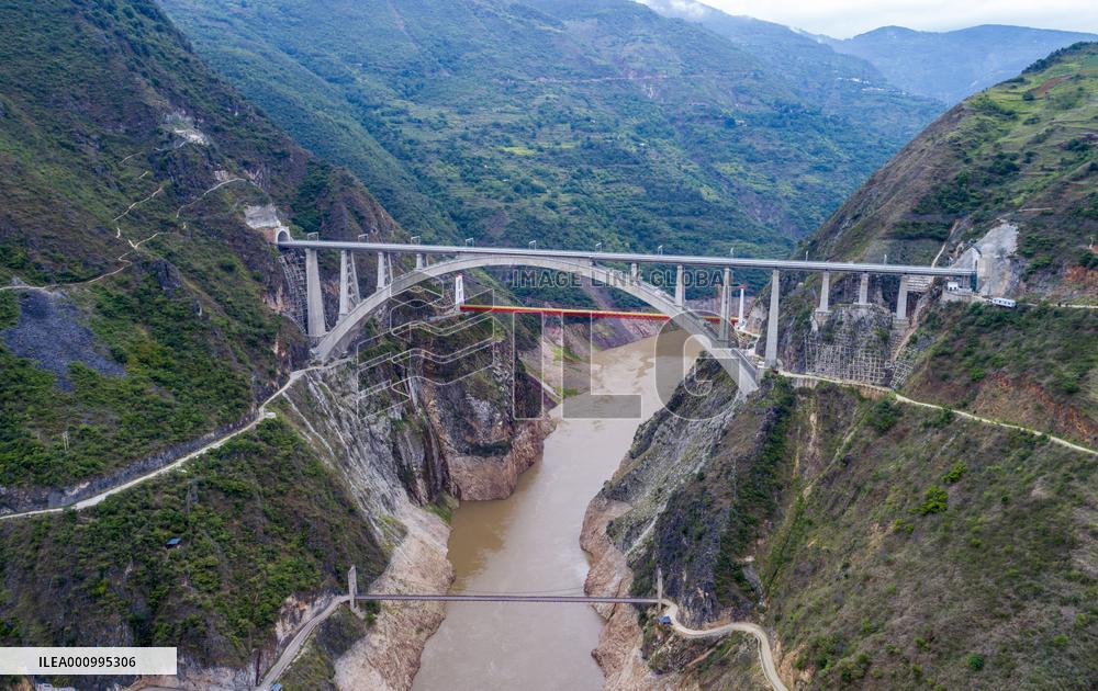 CHINA-YUNNAN-RAILWAY NETWORK (CN)